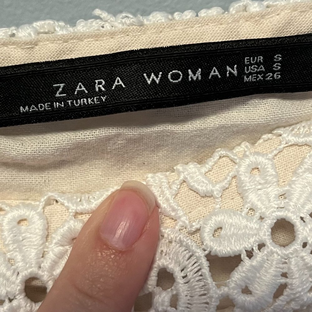 Zara Lace / Crochet White / Cream Mini Skirt Size Small - Picture 5 of 6